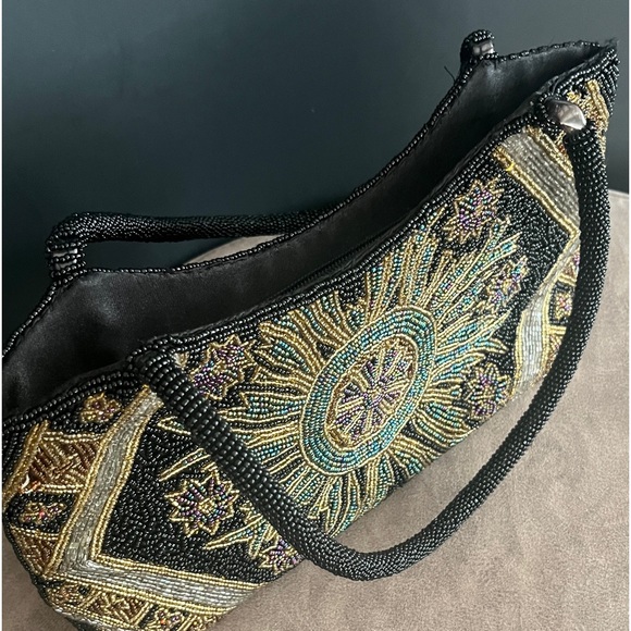 Intricate Beaded Purse. Small Handbag made of Satin and Acrylic Beads. - Picture 9 of 12